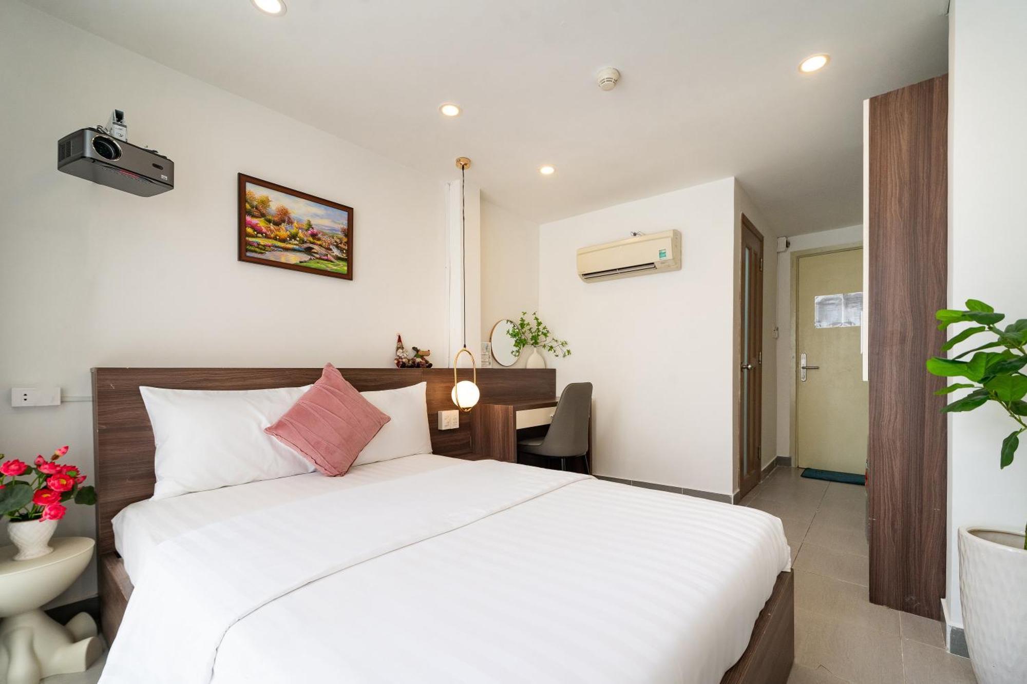Galaxy Boutique Sai Gon Central Hotel Ho Chi Minh City